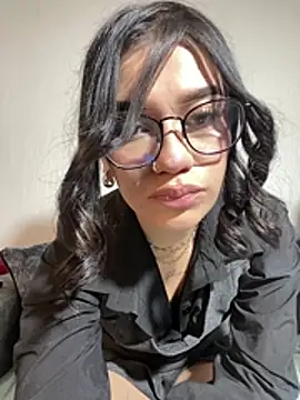 chloe evans0 online show from 04-12-26, 03:44