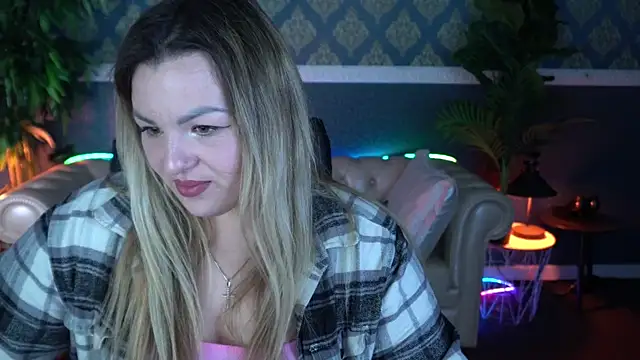 AlissyaGrayy online show from 04-20-26, 05:43