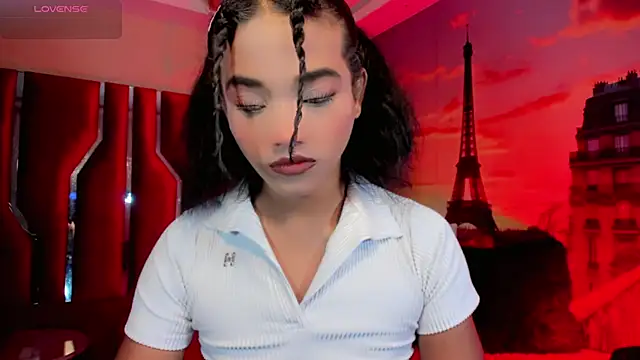 Paola Delfino online show from 05-29-26, 11:19