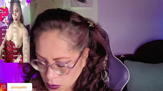 Snapshot of Mariia_Paulaa chatting on 05-02-26, 05:29 Mariia Paulaa online show from 05-02-26, 05:29