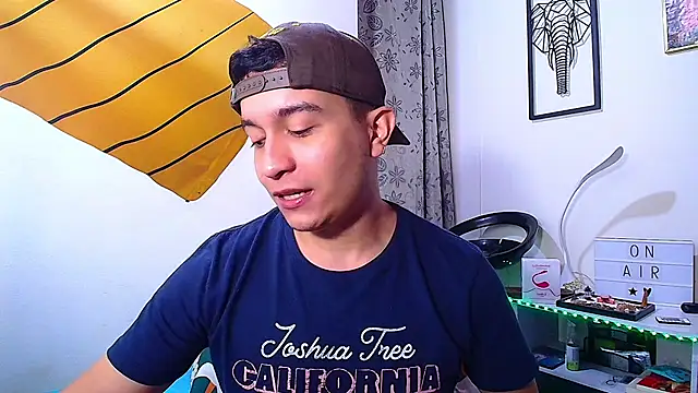 Max Parkerr online show from 03-22-26, 03:26