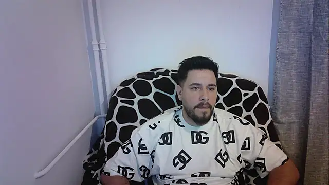 Gianiboy99 online show from 05-10-26, 01:33