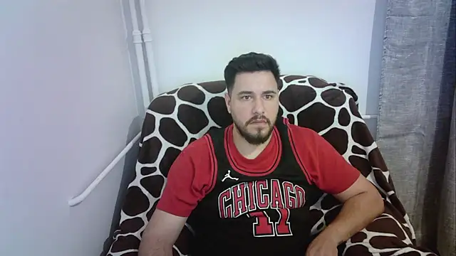 Gianiboy99 online show from 05-12-26, 08:06