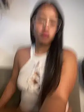 lucirganaxxx online show from 03-27-26, 04:18