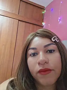 maia 00 online show from 03-25-26, 01:44