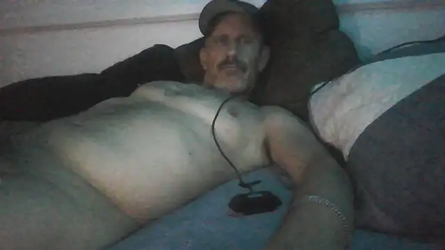 woddy87 online show from 05-27-26, 01:57