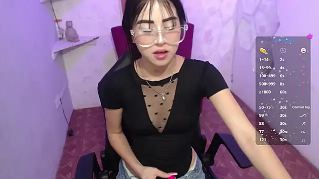 Melodi velasquez online show from 05-30-26, 03:58