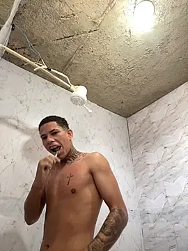 Snapshot of sgxtremm chatting on 03-25-26, 02:12 sgxtremm online show from 03-25-26, 02:12