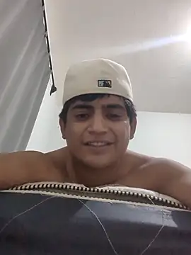 Snapshot of DELTA04SSJ chatting on 03-27-26, 11:32 DELTA04SSJ online show from 03-27-26, 11:32