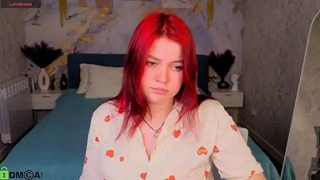 Emma-Wats0n online show from 04-09-26, 09:15