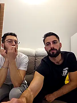 AmicisegretiITA online show from 03-25-26, 09:21