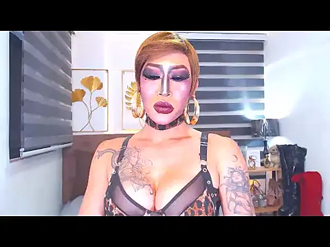 DominateMistressTania online show from 06-10-26, 12:26