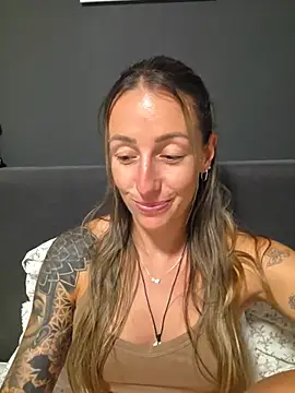 NicoleKaiser online show from 05-28-26, 07:22