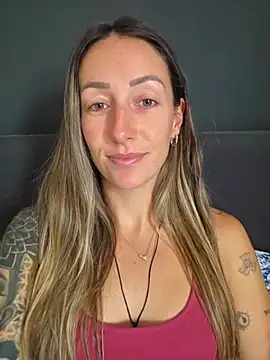 NicoleKaiser online show from 06-11-26, 08:12