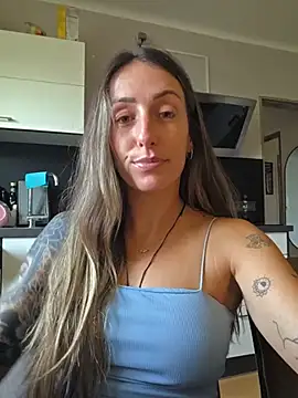 NicoleKaiser online show from 06-24-26, 05:01