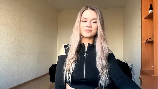 DeettaTolly online show from 04-05-26, 07:38