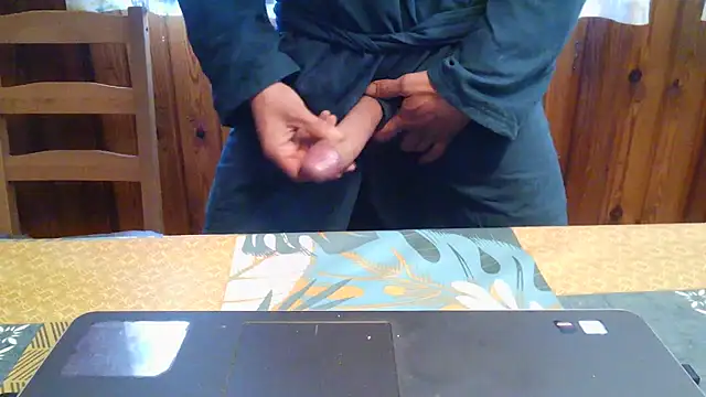 Snapshot of sexysicilyman chatting on 03-24-26, 01:27 sexysicilyman online show from 03-24-26, 01:27