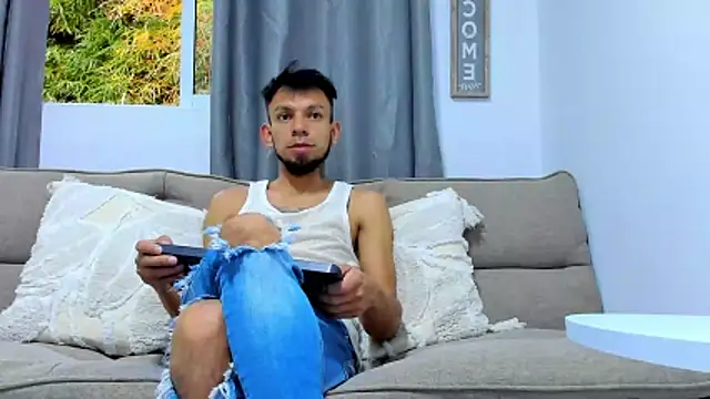 Steban silv online show from 05-25-26, 11:27