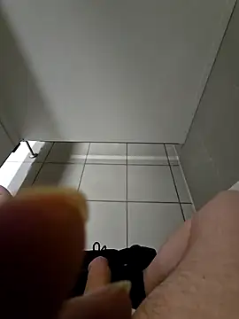 OssiBigCum online show from 03-29-26, 10:32