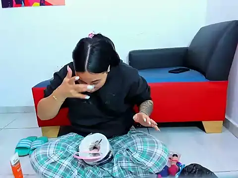 Dimanexotictriodemon online show from 03-20-26, 03:55