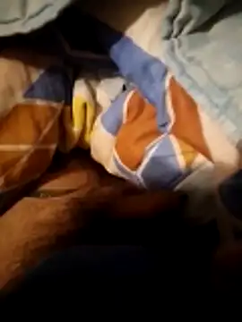 Snapshot of Skizzofrenik90 chatting on 03-21-26, 10:24 Skizzofrenik90 online show from 03-21-26, 10:24