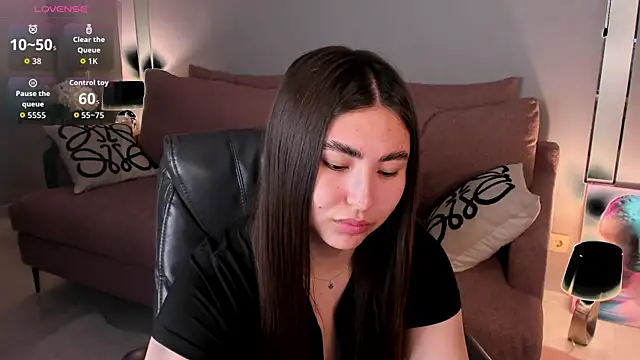 IceIcebabe  online show from 04-06-26, 01:03