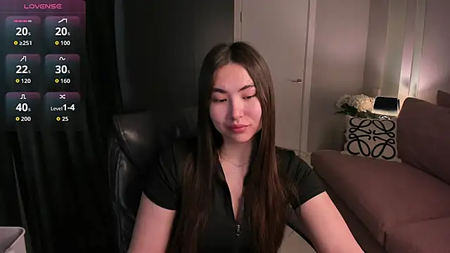 IceIcebabe  online show from 04-23-26, 01:07