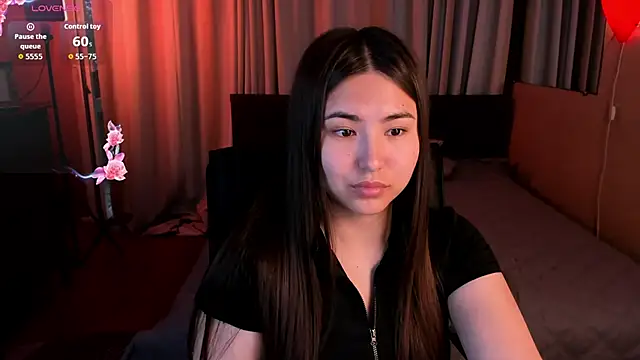 IceIcebabe  online show from 06-11-26, 01:38