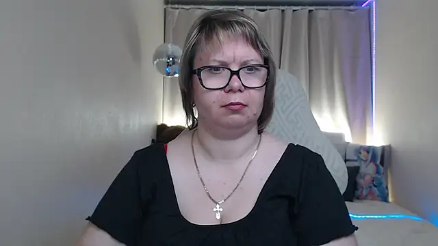 BonnnyBoobsy online show from 05-30-26, 06:27
