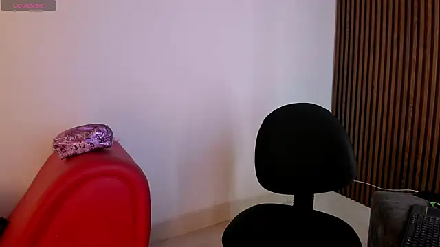 CandyGlow  online show from 05-02-26, 06:57