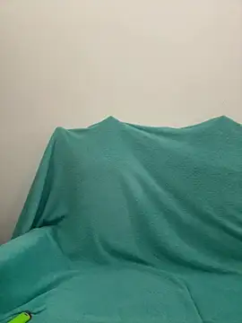 RafaelTitanX online show from 04-23-26, 02:52