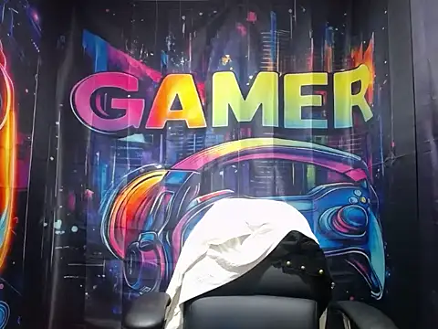 EmmieRae   online show from 03-22-26, 11:41