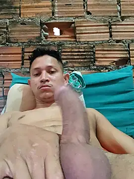 Snapshot of zoi2324 chatting on 03-31-26, 11:54 zoi2324 online show from 03-31-26, 11:54