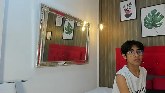  ArchieBlu  online show from 03-24-26, 03:33