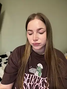 Snapshot of milana_millka chatting on 03-27-26, 09:42 milana millka online show from 03-27-26, 09:42