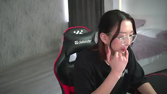 DeeCosca online show from 03-24-26, 12:10