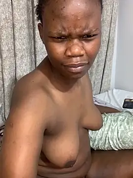 coco0002 online show from 03-22-26, 12:03