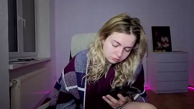 EvaKraz online show from 05-21-26, 03:24