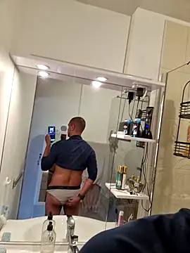 Justfunfree online show from 04-03-26, 01:53