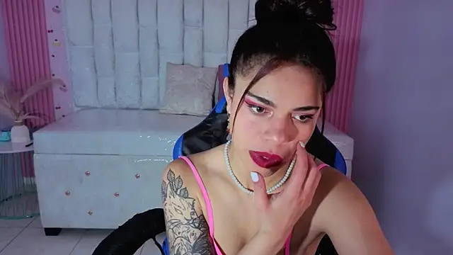 sara 1s online show from 04-24-26, 03:31