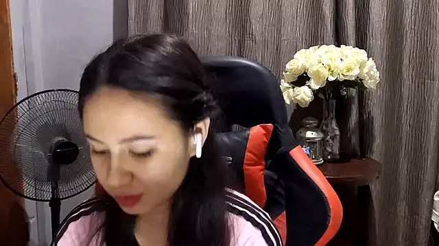 SeleneChiang online show from 03-22-26, 11:24