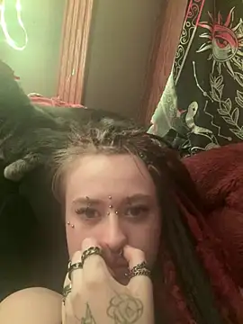 darlingvicuous online show from 03-24-26, 02:49