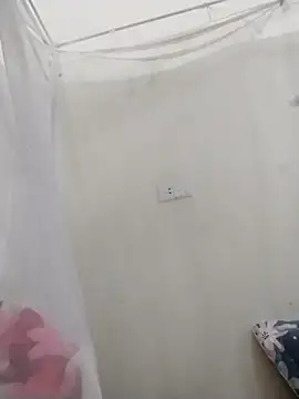 Moubie1 online show from 03-22-26, 07:50