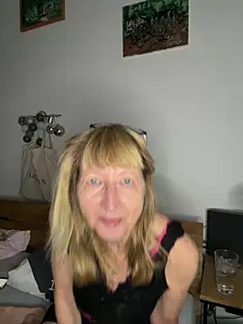MatureKim online show from 05-11-26, 06:49