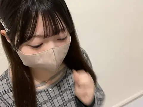 y-u-r-a-33 online show from 03-23-26, 02:59