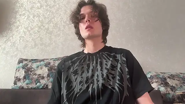 tomasdickpick online show from 06-15-26, 07:32