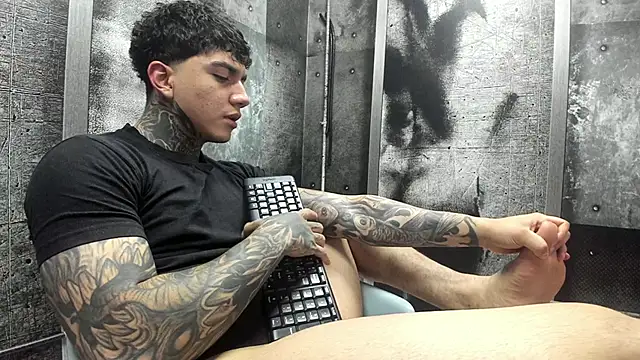 Gury tattoo online show from 06-11-26, 07:34