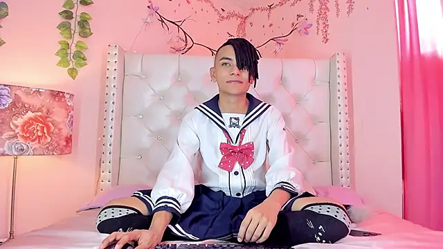 romeo laurient online show from 04-06-26, 08:21