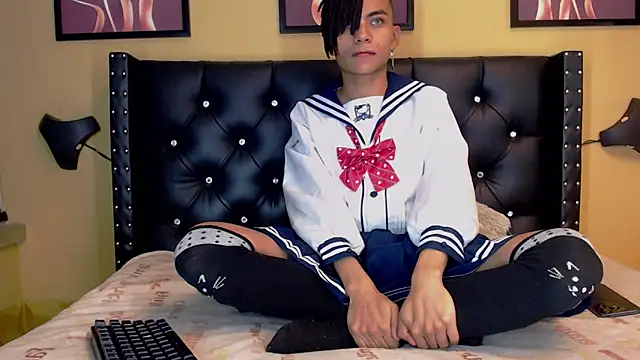 romeo laurient online show from 04-07-26, 05:24