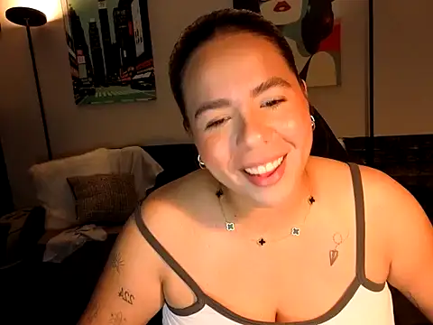 HannaJonns online show from 06-06-26, 12:21